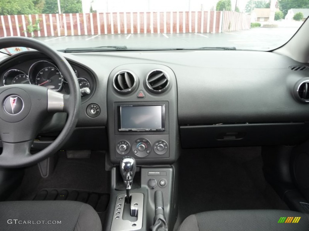 2006 G6 GT Coupe - Black / Ebony photo #6