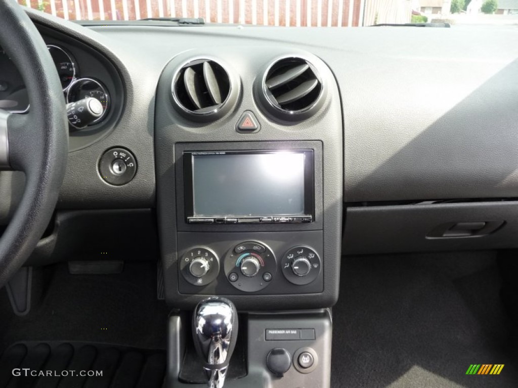 2006 G6 GT Coupe - Black / Ebony photo #10