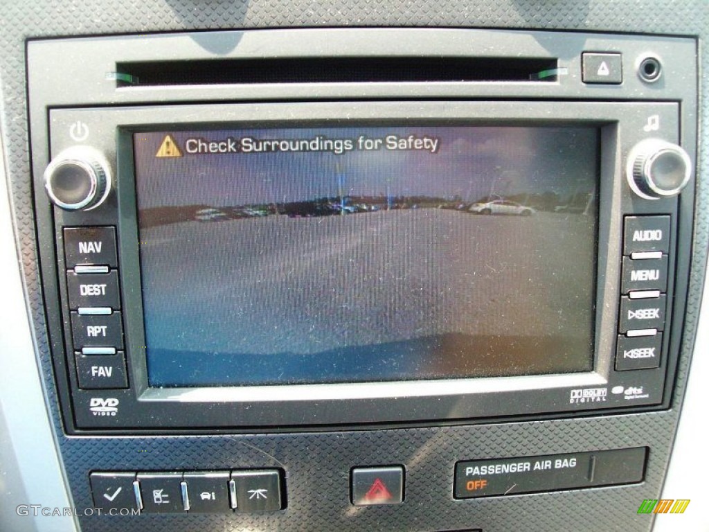 2011 Chevrolet Traverse LTZ AWD Controls Photo #50423806
