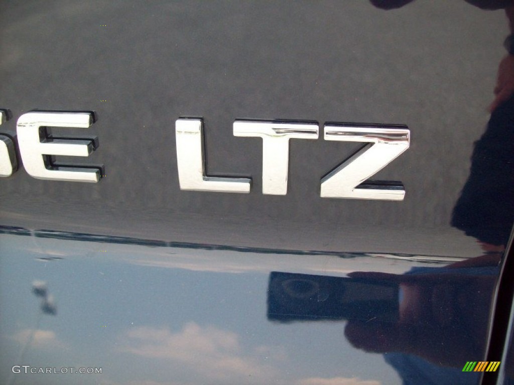 2011 Chevrolet Traverse LTZ AWD Marks and Logos Photo #50423971