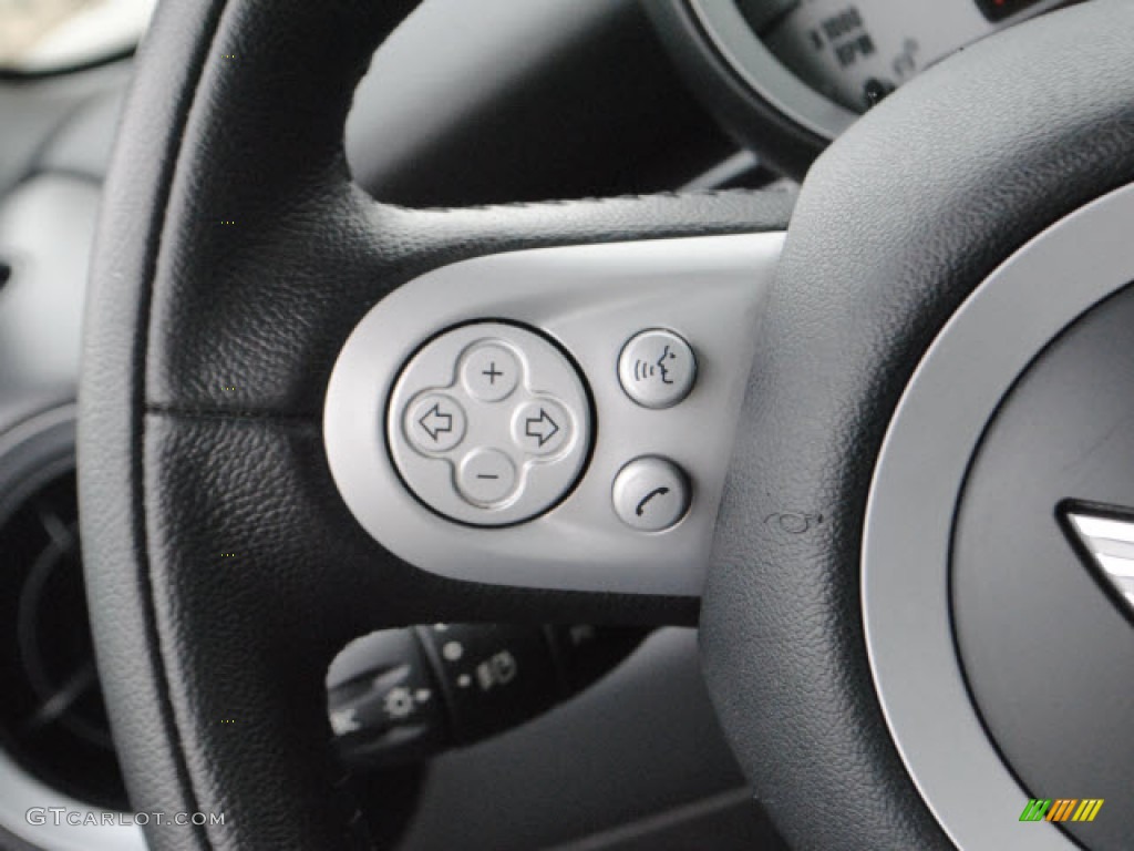 2010 Mini Cooper John Cooper Works Hardtop Controls Photo #50425075