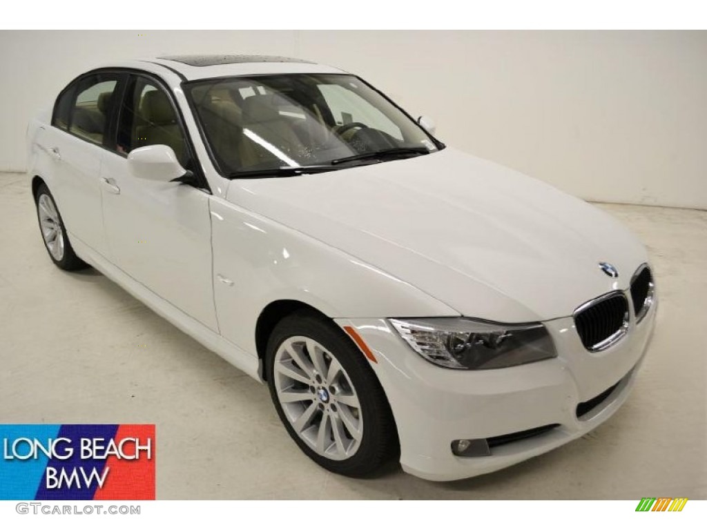 2011 3 Series 328i Sedan - Alpine White / Beige Dakota Leather photo #1