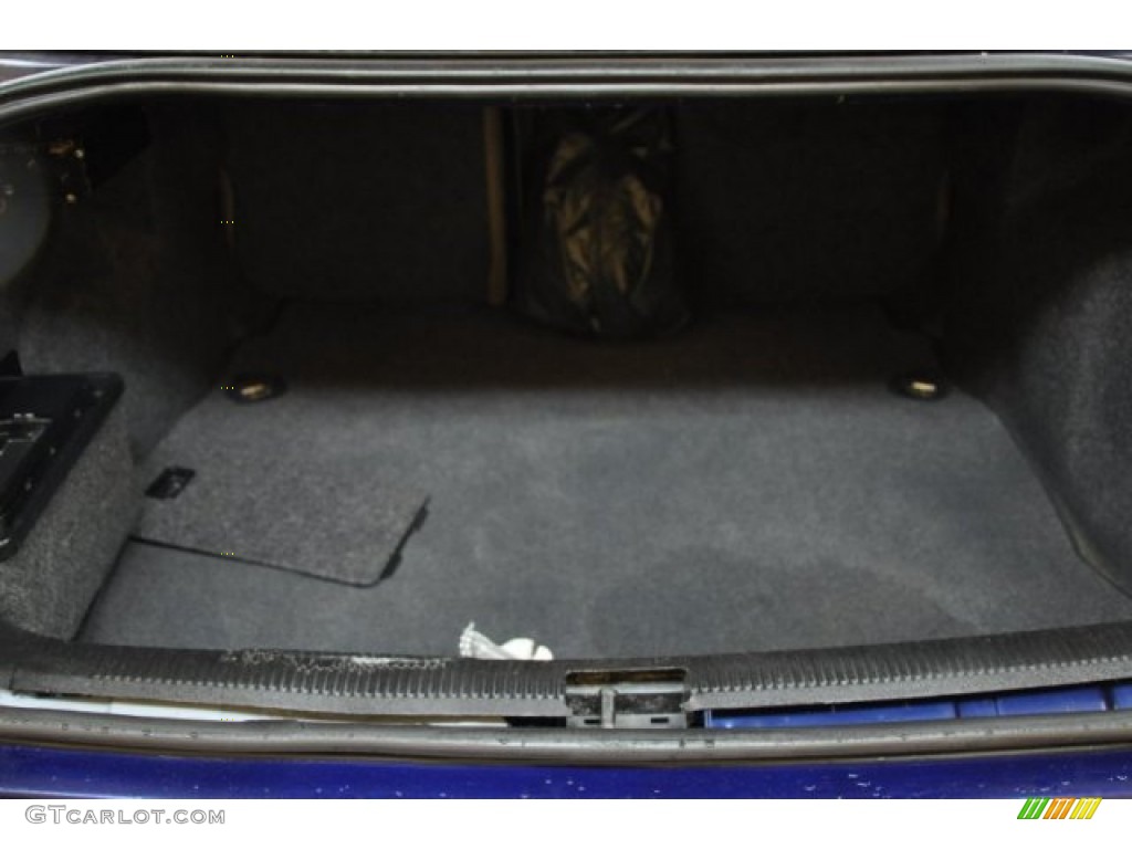 1998 Audi A4 2.8 quattro Sedan Trunk Photo #50427298