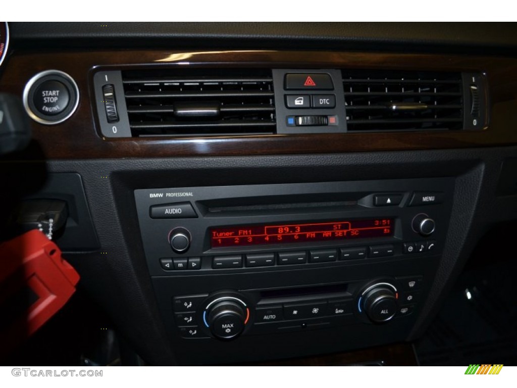 2011 3 Series 328i Sedan - Jet Black / Black Dakota Leather photo #21