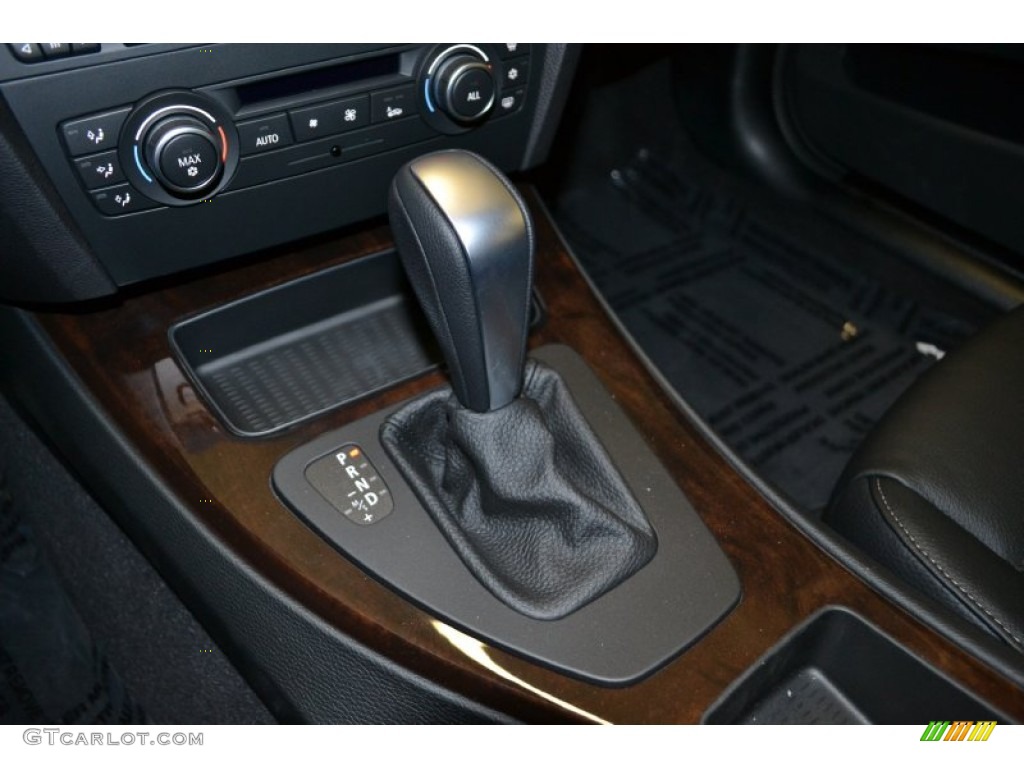 2011 3 Series 328i Sedan - Jet Black / Black Dakota Leather photo #23