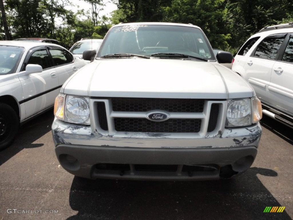 2001 Explorer Sport 4x4 - Silver Frost Metallic / Dark Graphite photo #2