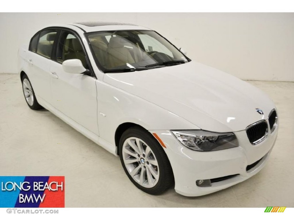 2011 3 Series 328i Sedan - Alpine White / Beige Dakota Leather photo #1