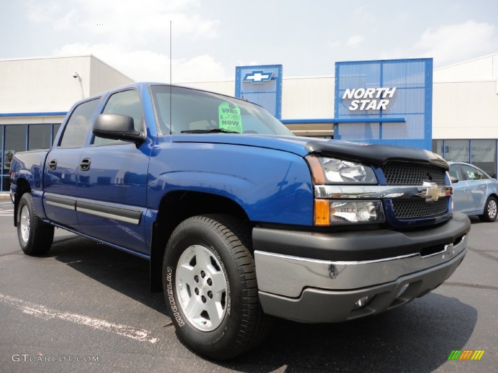 2004 Silverado 1500 LS Crew Cab 4x4 - Arrival Blue Metallic / Medium Gray photo #1