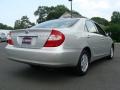 Lunar Mist Metallic - Camry LE Photo No. 4