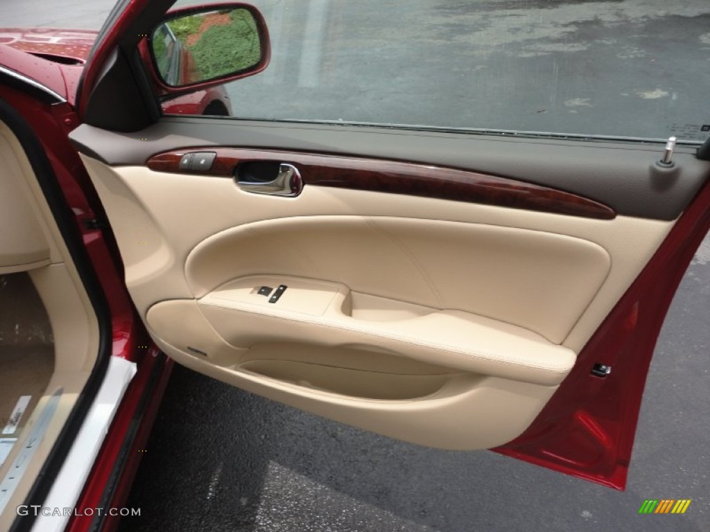 2011 Buick Lucerne CXL Cocoa/Cashmere Door Panel Photo #50430009