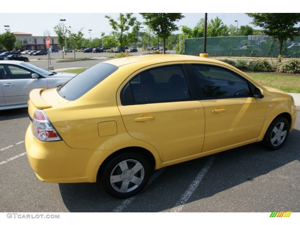 2007 Aveo LS Sedan - Summer Yellow / Charcoal Black photo #4