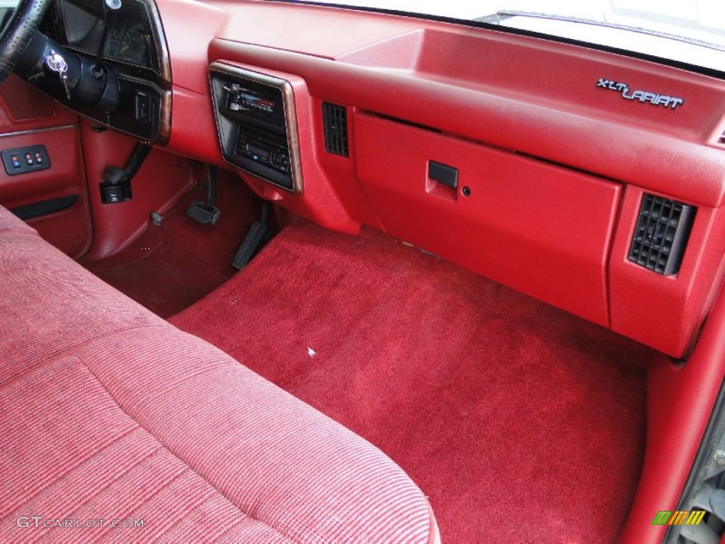 1991 Ford F150 XLT Regular Cab Scarlet Red Dashboard Photo #50432851