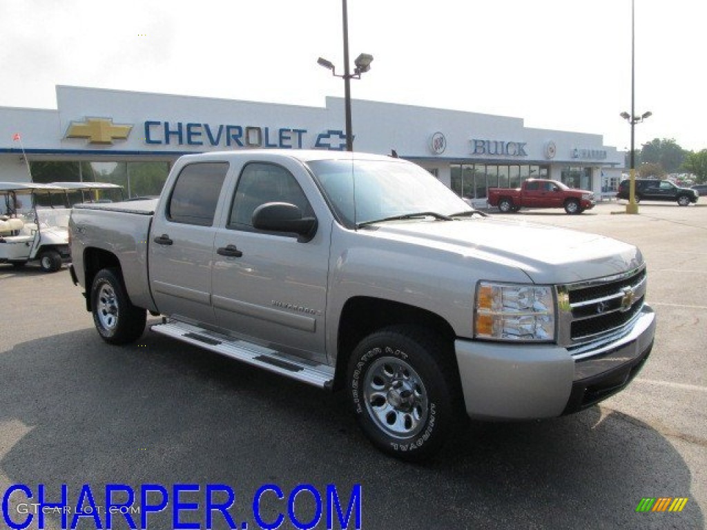 2007 Silverado 1500 LS Crew Cab 4x4 - Silver Birch Metallic / Ebony Black photo #1