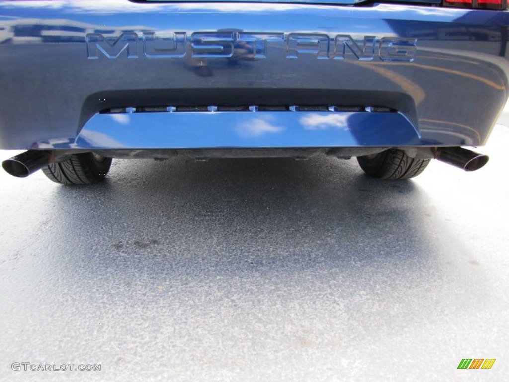2003 Mustang V6 Coupe - True Blue Metallic / Dark Charcoal/Medium Parchment photo #22