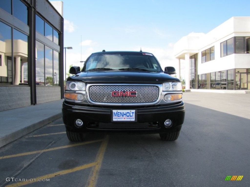 2004 Yukon XL Denali AWD - Onyx Black / Stone Gray photo #38