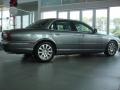 Dark Blue Grey Pearl Metallic - XJ XJ8 Photo No. 4
