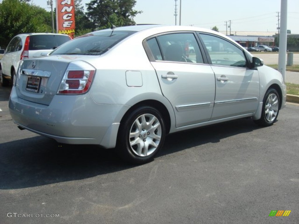 2010 Sentra 2.0 S - Brilliant Silver Metallic / Charcoal photo #4