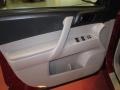 Salsa Red Pearl - Highlander 4WD Photo No. 10