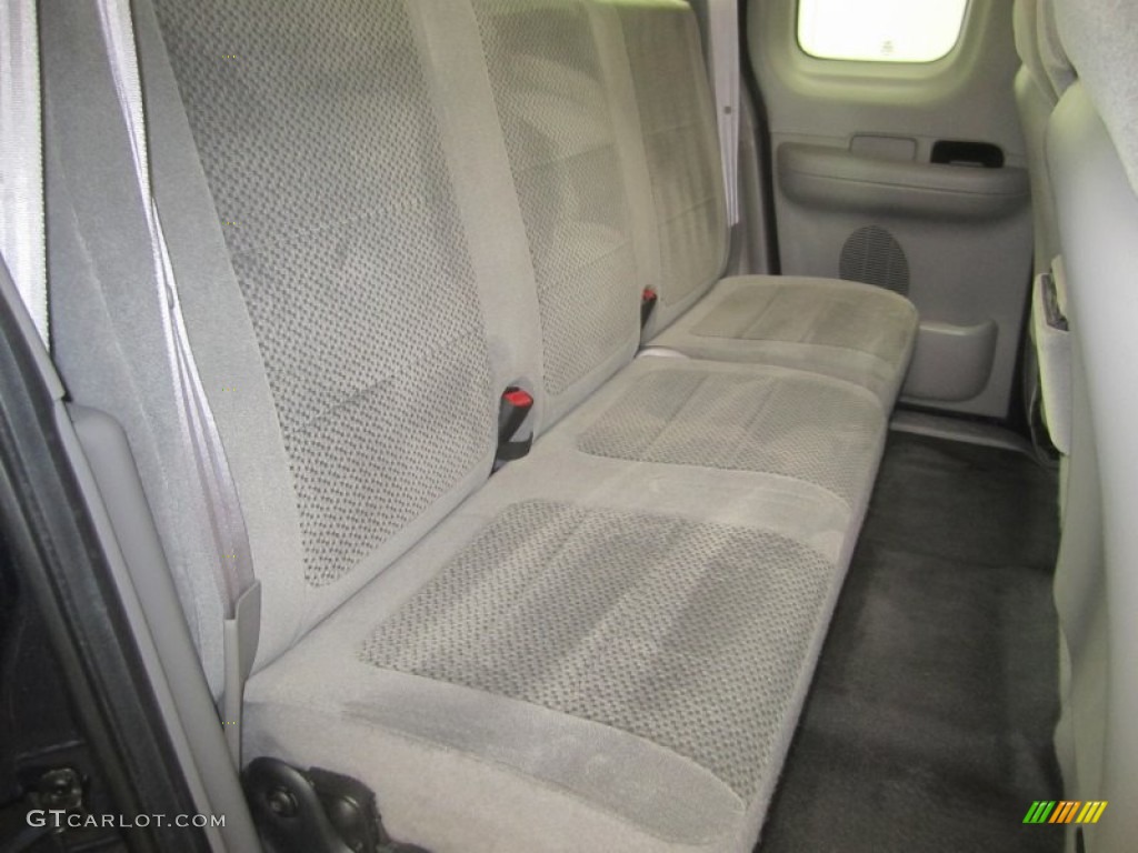 Medium Graphite Interior 2002 Ford F150 XLT SuperCab 4x4 Photo #50441680