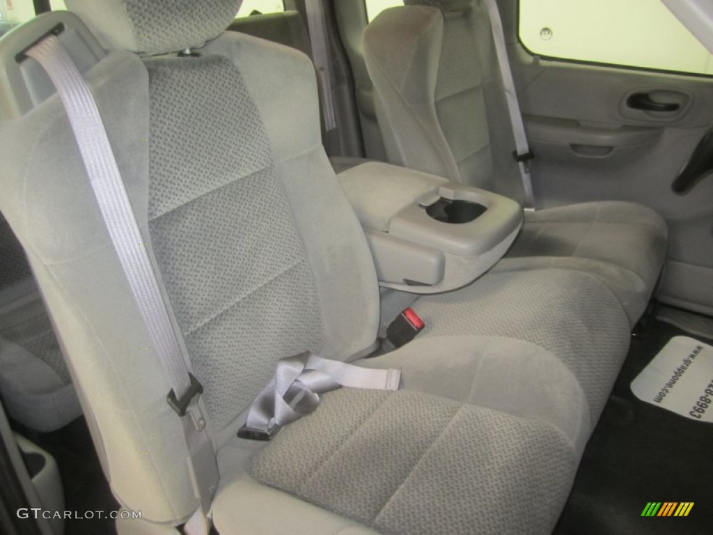 Medium Graphite Interior 2002 Ford F150 XLT SuperCab 4x4 Photo #50441692