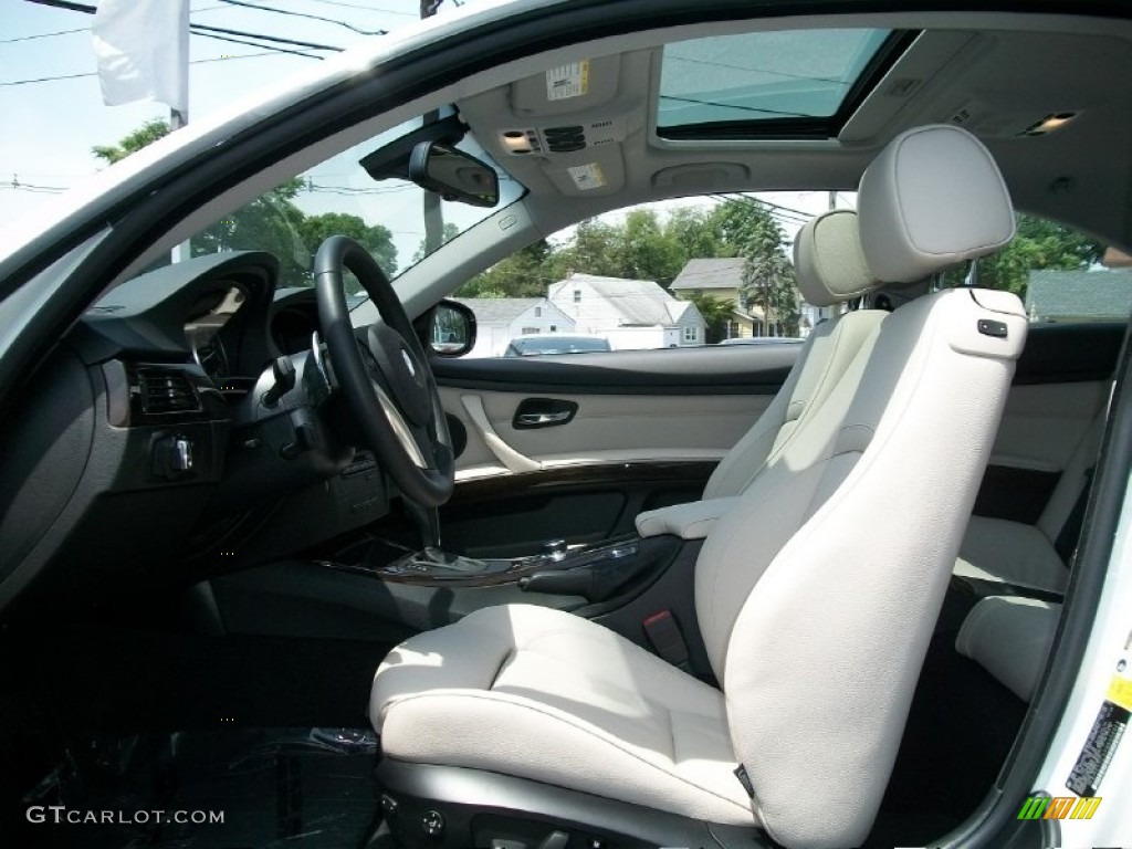 2011 3 Series 328i xDrive Coupe - Mineral White Metallic / Oyster/Black Dakota Leather photo #11