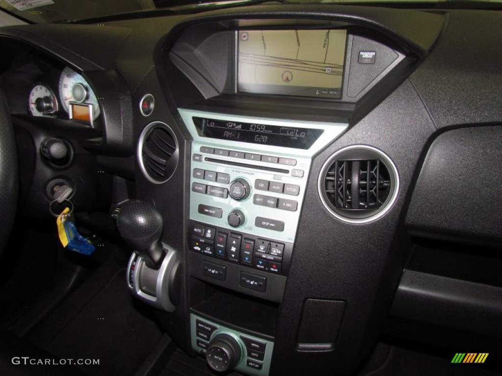 2009 Honda Pilot Touring Controls Photo #50447327