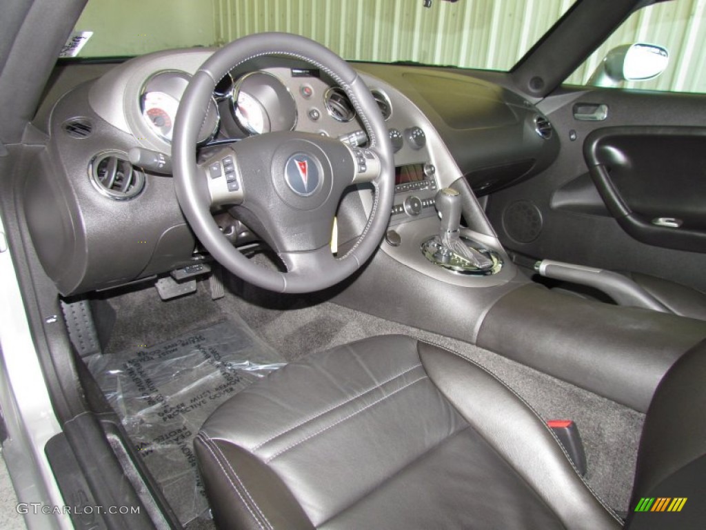 Ebony Interior 2009 Pontiac Solstice Roadster Photo #50448935