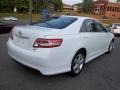 Super White - Camry SE Photo No. 2