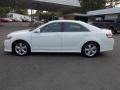 Super White - Camry SE Photo No. 5