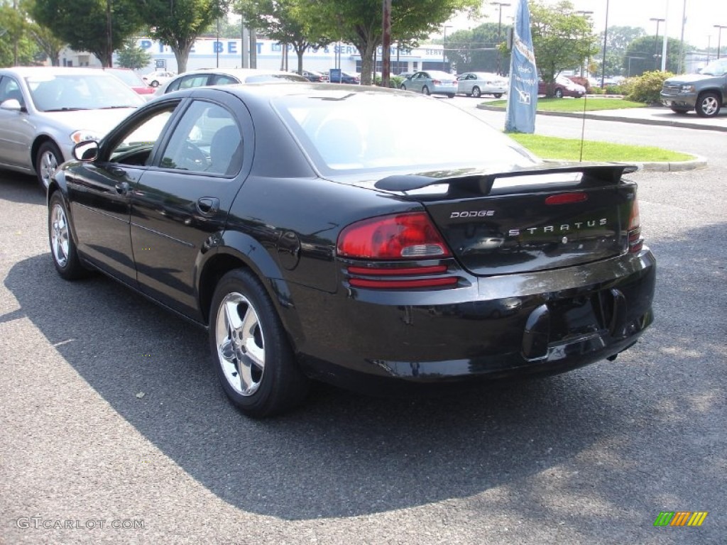 2006 Stratus SXT Sedan - Brilliant Black / Dark Slate Grey photo #6