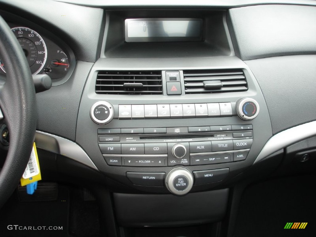 2010 Honda Accord EX Coupe Controls Photo #50450243