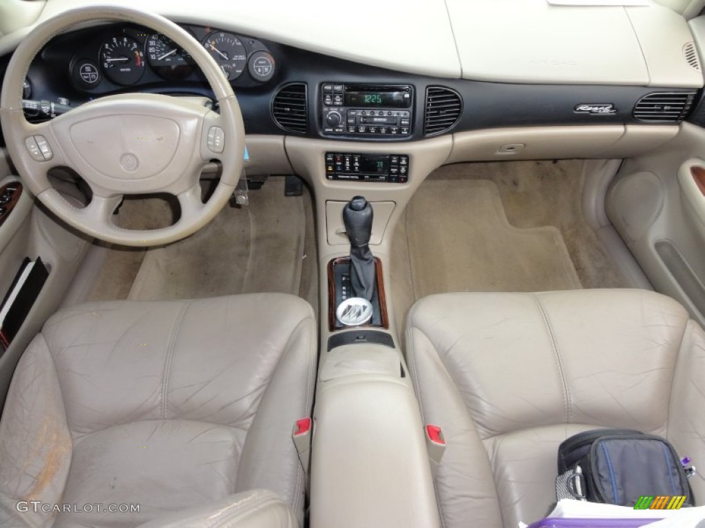 2000 Buick Regal LS Taupe Dashboard Photo #50451973