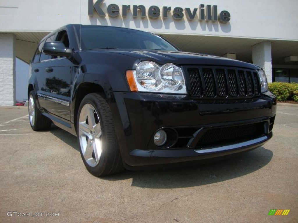 2007 Grand Cherokee SRT8 4x4 - Black / Medium Slate Gray photo #1