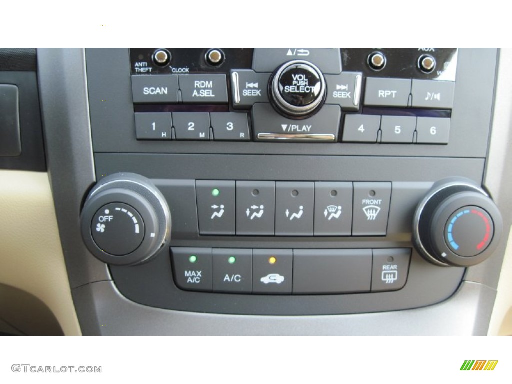 2011 Honda CR-V SE Controls Photo #50454397