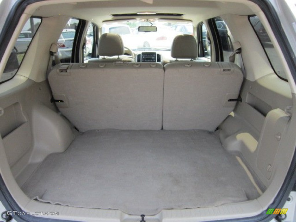 2007 Mercury Mariner Luxury 4WD Trunk Photo #50454699