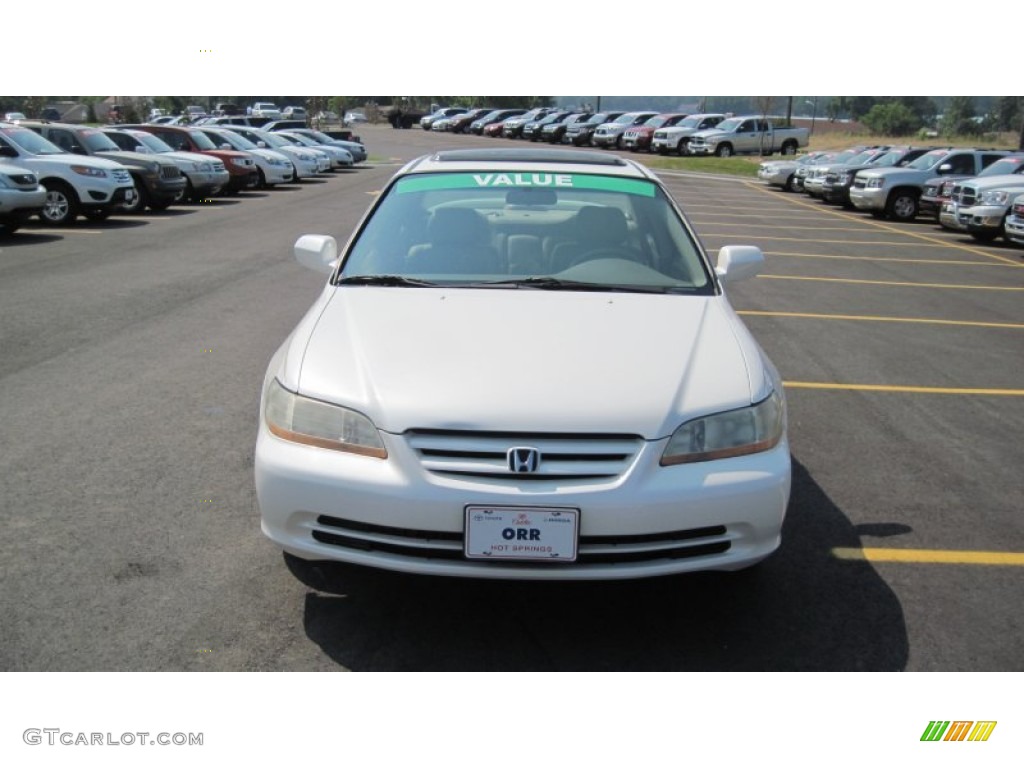 2002 Accord EX V6 Sedan - Taffeta White / Ivory photo #8