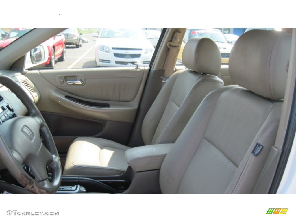 2002 Accord EX V6 Sedan - Taffeta White / Ivory photo #11