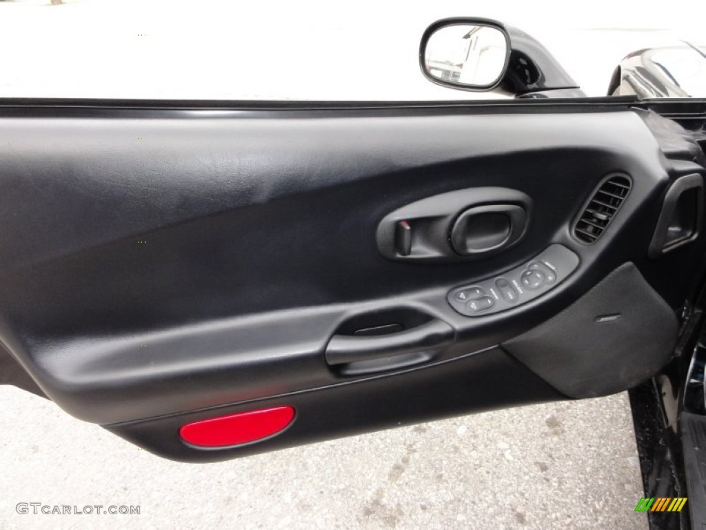 1997 Chevrolet Corvette Coupe Black Door Panel Photo #50455004