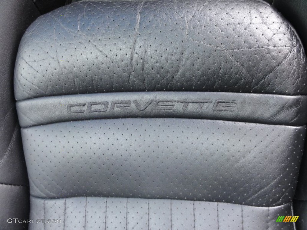 1997 Chevrolet Corvette Coupe Marks and Logos Photo #50455079