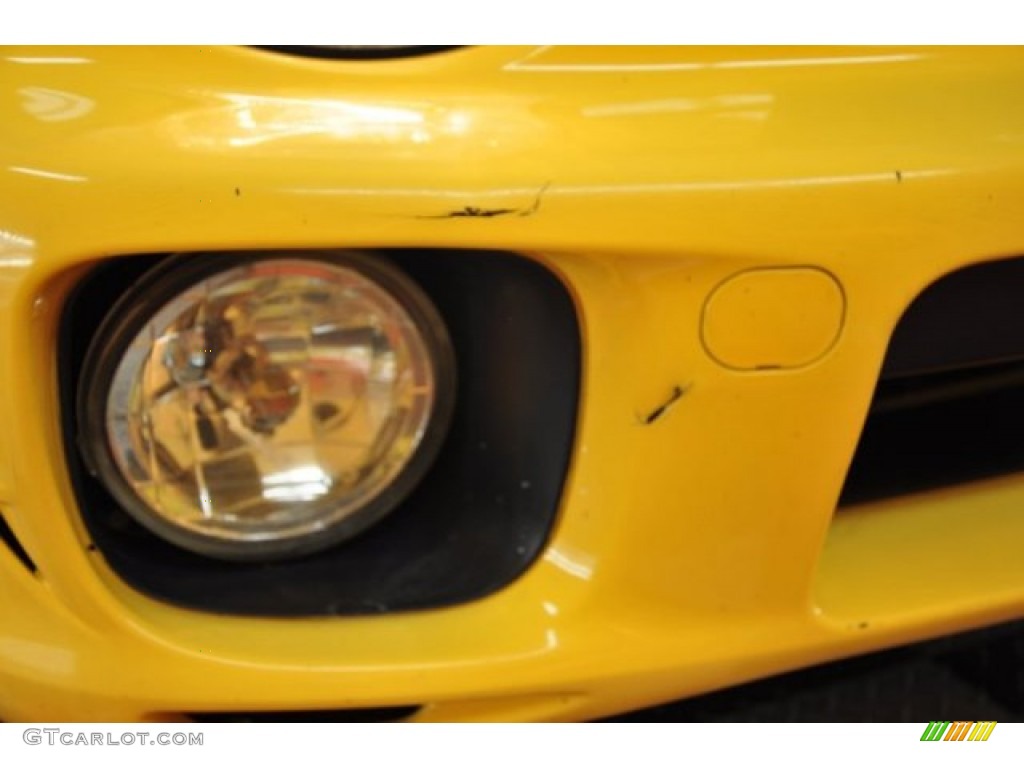 2003 Impreza WRX Sedan - Sonic Yellow / Black photo #24