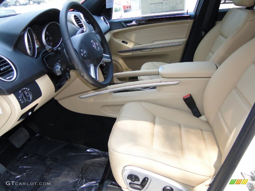 Cashmere Interior 2011 Mercedes-Benz ML 550 4Matic Photo #50464881