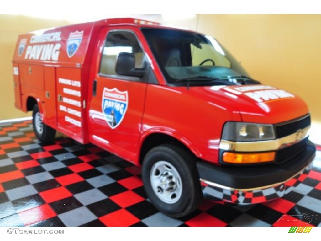 Victory Red Chevrolet Express Cutaway