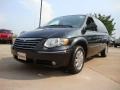 2005 Brilliant Black Chrysler Town & Country Limited  photo #7