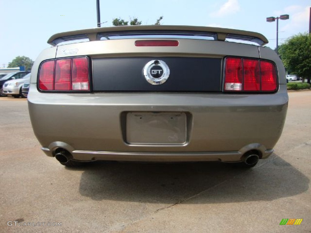 2005 Mustang GT Premium Coupe - Mineral Grey Metallic / Medium Parchment photo #4