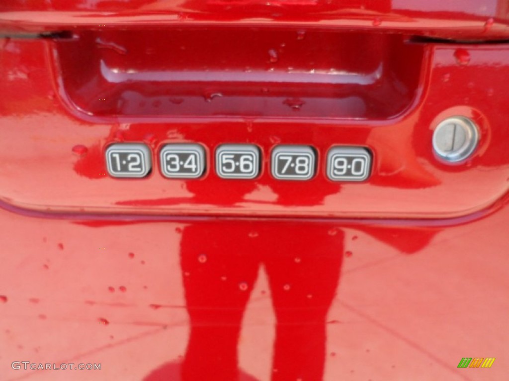 2011 F150 FX4 SuperCrew 4x4 - Red Candy Metallic / Black photo #16