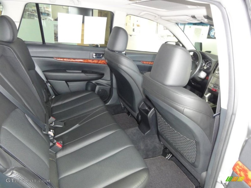 Off Black Interior 2010 Subaru Outback 2.5i Limited Wagon Photo #50468866