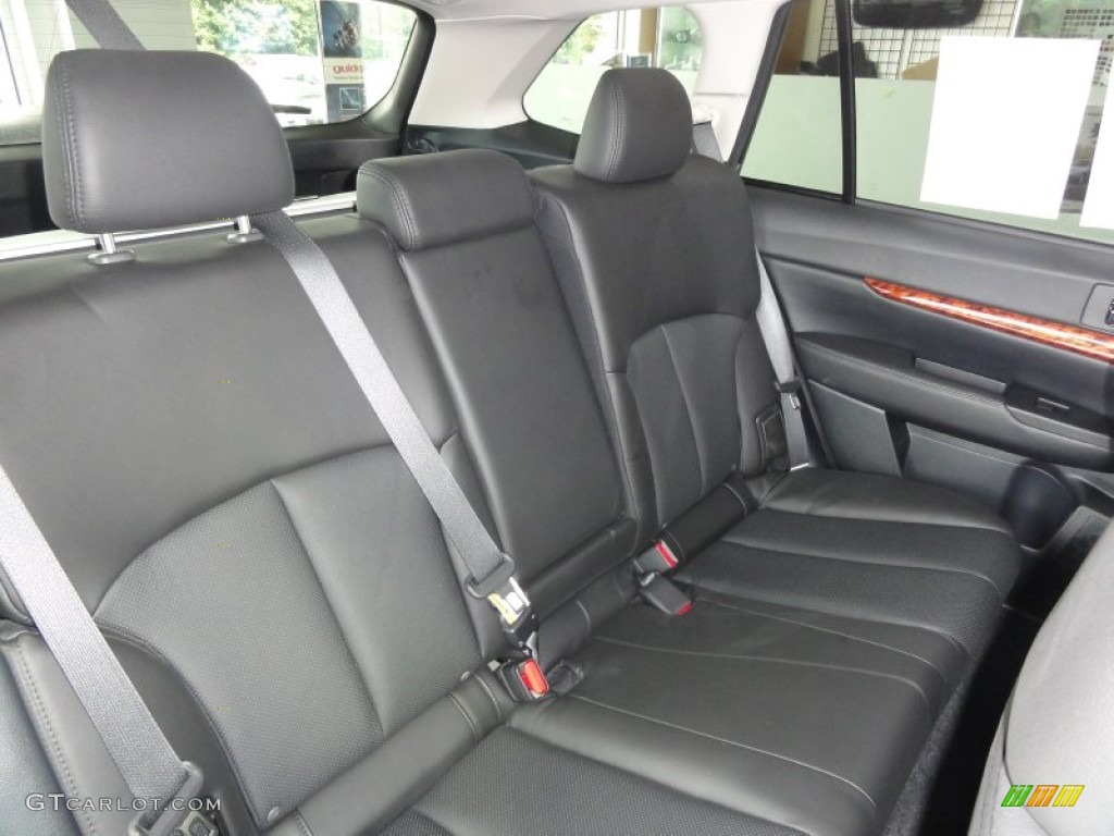 Off Black Interior 2010 Subaru Outback 2.5i Limited Wagon Photo #50468893