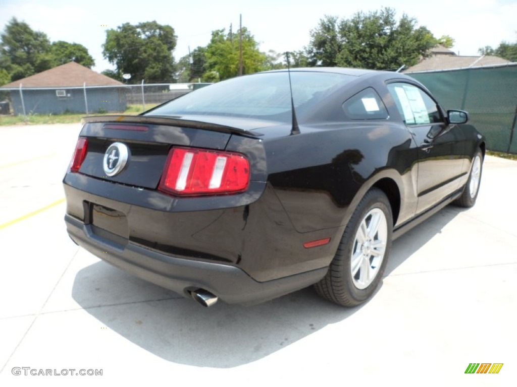 2012 Mustang V6 Coupe - Lava Red Metallic / Charcoal Black photo #3