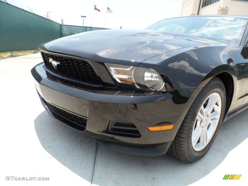 2012 Mustang V6 Coupe - Lava Red Metallic / Charcoal Black photo #10