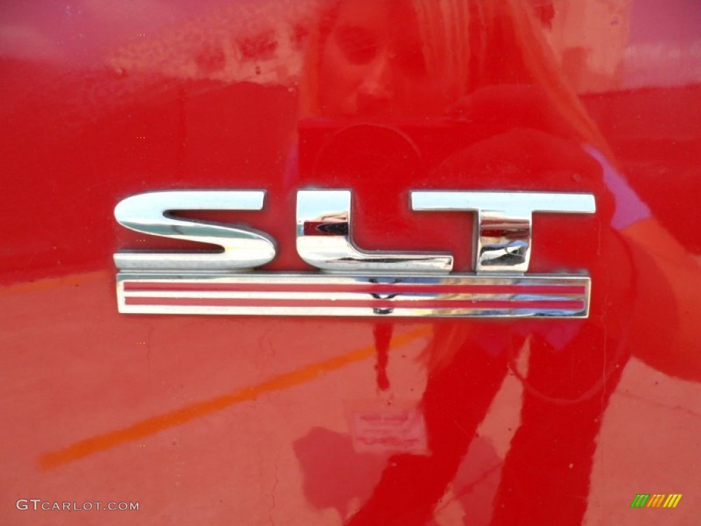 2003 Dodge Ram 1500 SLT Quad Cab 4x4 Marks and Logos Photos
